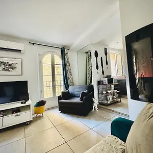 Petit Reve , LʼIsle-sur-la-Sorgue Frankrijk